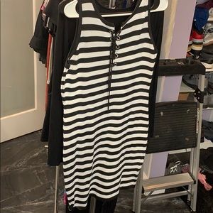 Black and white dress sleeveless